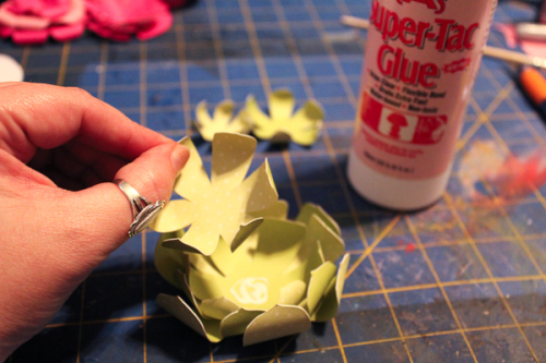 Jvanderbeek_helmar_florigami_paper_flowers_succulent Jvanderbeek_helmar_florigami_paper_flowers_succulent